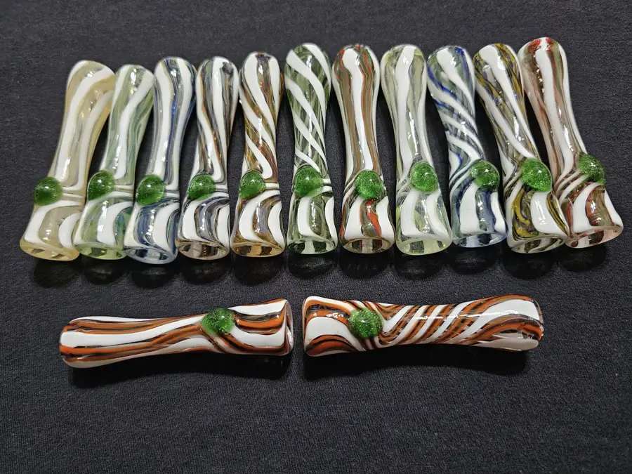 White, green & amber linework